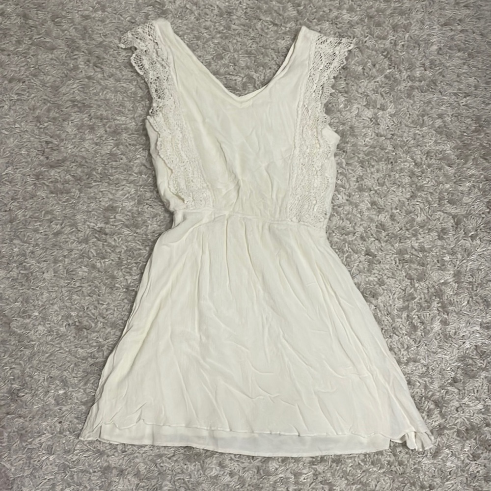 Creamy white dress with lace detail